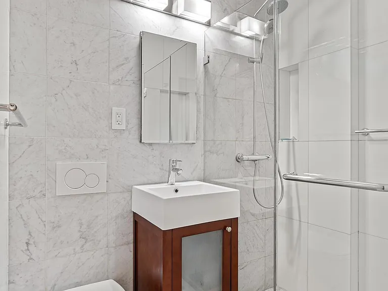 143 Sullivan St #16 — Photo 9