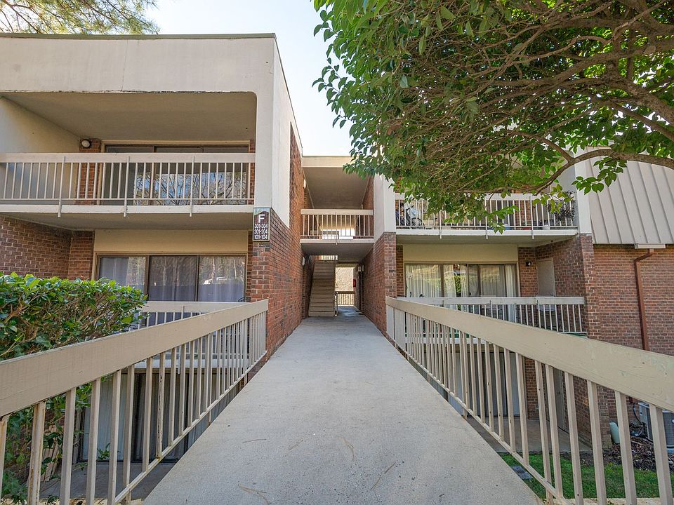 1st image of 500 Umstead Dr Unit 103-F
