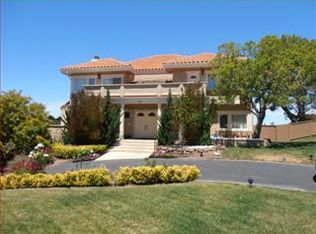 15 Miranda Ct, Hillsborough, CA