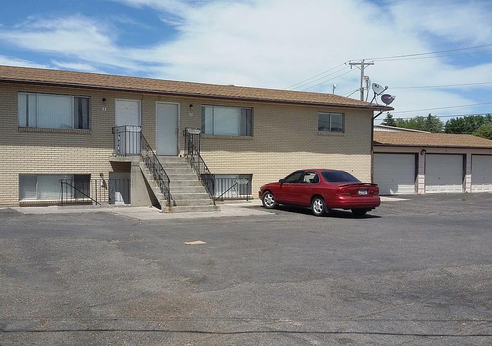 1st image of 522 Hansen Ave APT 2
