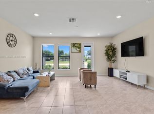 2156 S Appleton Cir S UNIT 2156, Oakland Park, FL 33309