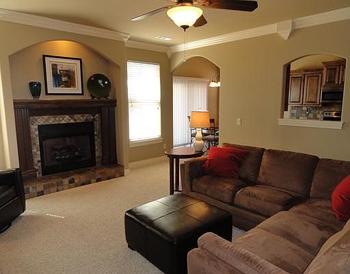 3rd image of 4803 Tumbleweed St