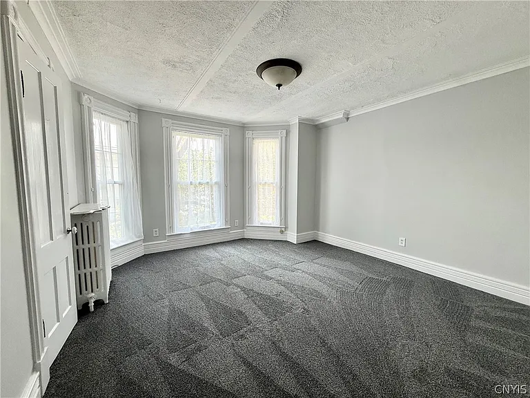 203 Keyes Ave — Photo 39