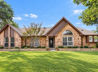 617 Buckboard St, Ovilla, TX 75154