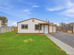 4243 NE Lincoln Drive, Moses Lake, WA 98837
