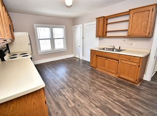 1426 Johnson St, La Crosse, WI 54601