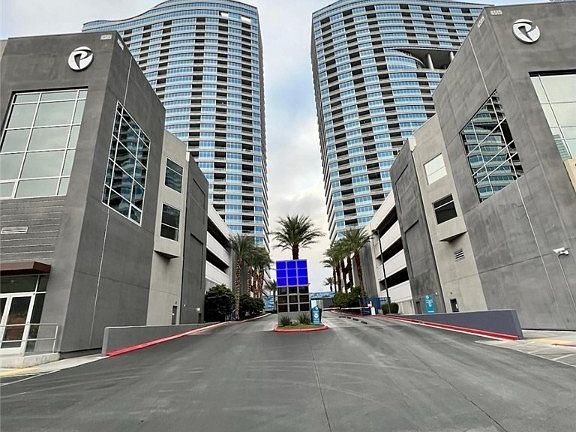 3rd image of 4575 Dean Martin Dr Unit 810