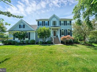 25 Pierce Rd, East Windsor, NJ 08520