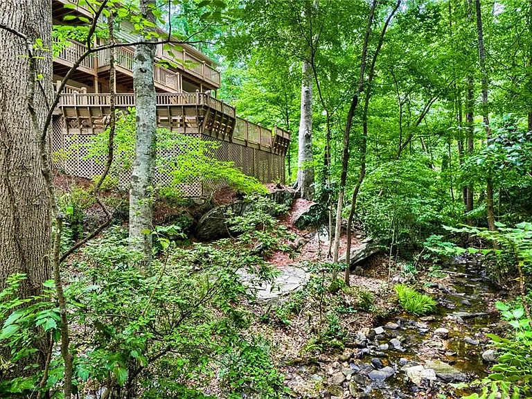 570 Idlewood Dr NW — Photo 31