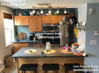 5 Stillman Pl, Boston, MA 02113