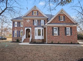 8022 Hogan Dr, Wake Forest, NC 27587