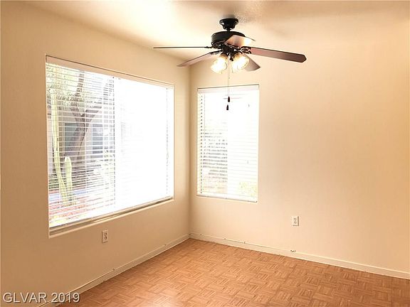 5th image of 5710 E Tropicana Ave Unit 1124