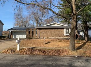 315 Statewood Dr, Ballwin, MO