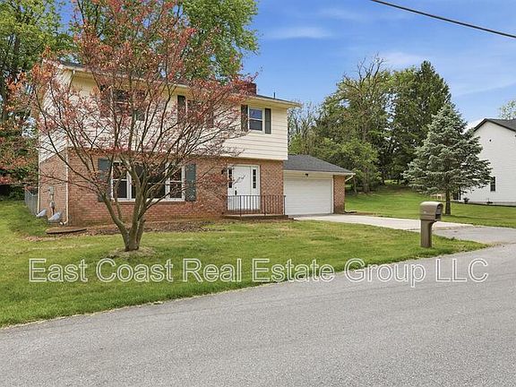 2nd image of 115 Evans Run Dr