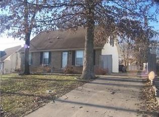 355 Randell Dr, Clarksville, TN 37042