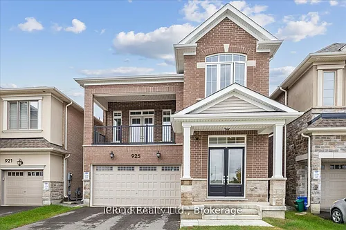 925 Hickory Cres Photo 1