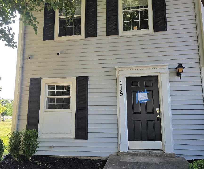 1st image of 115 Greenland Ct