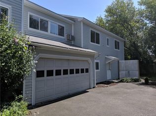 29 Scofield Ave APT 2, Stamford, CT 06906