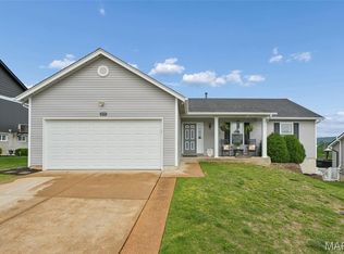 5509 Ambrose Xing, Imperial, MO 63052