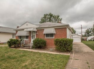 3440 Glenbar Dr, Fairview Park, OH