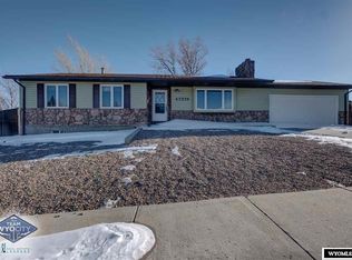 2431 Brentwood Dr, Casper, WY 82604
