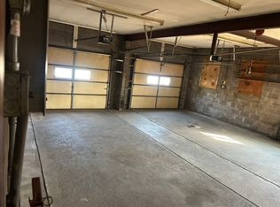 909 N Arapaho Ave, Wichita, KS 67212