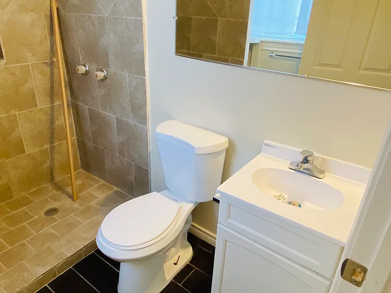807 Jean St — Photo 31