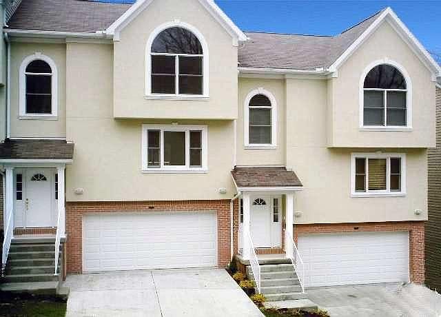 1st image of 250 Palisades Dr
