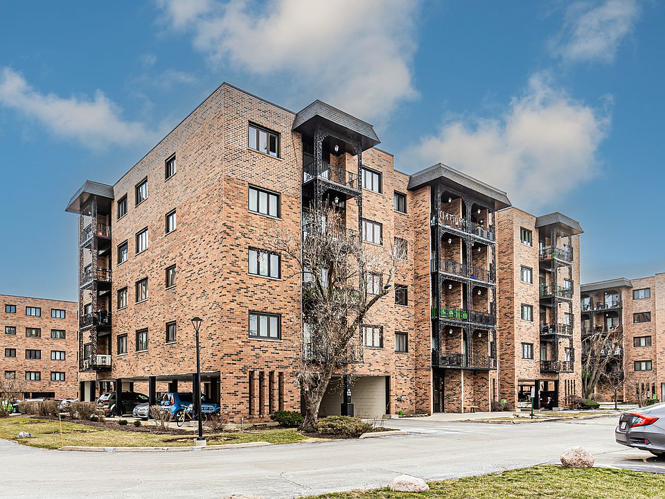 1st image of 9355 Landings Ln Unit 307