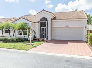 10131 Caoba St, Palm Beach Gardens, FL 33410