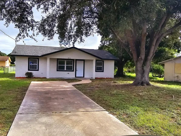 2514 Avenue Q, Fort Pierce, FL 34947