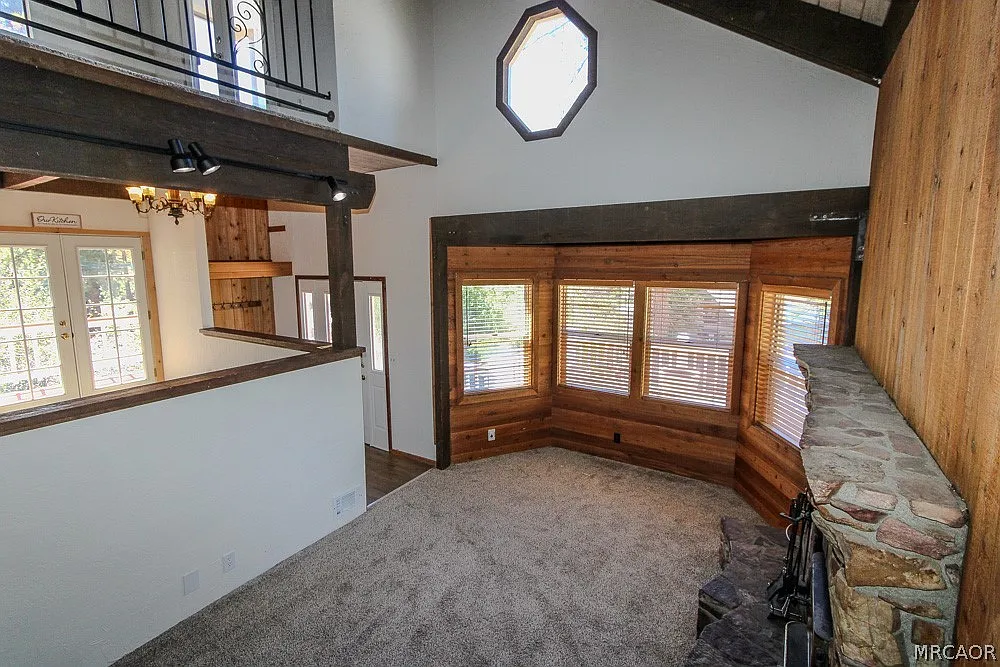3 bed, 2.0 bath, 1234 sqft, $2,150 — Photo 4