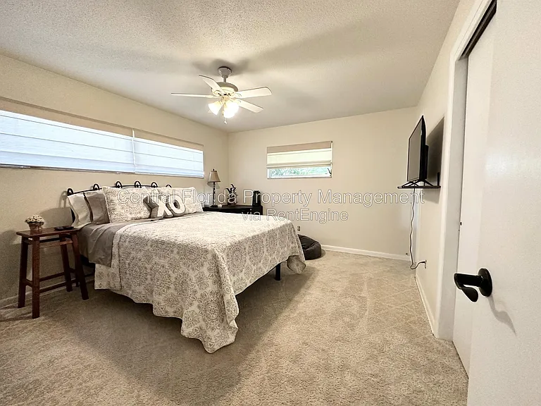 3137 Thistlehill Dr — Photo 4