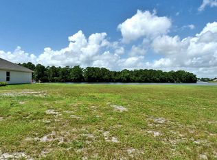 352 SW Vista Lake Dr, Port St Lucie, FL 34953