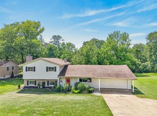 5691 Winton Rd, Fairfield, OH 45014