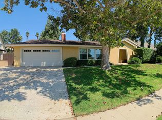 1233 E Uppingham Dr, Thousand Oaks, CA 91360