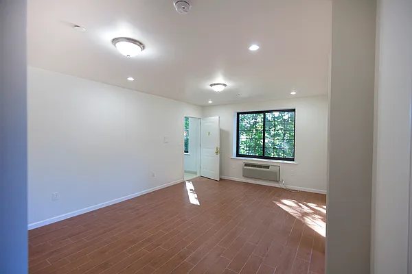 Rented by EXIT Realty Premium | media 11