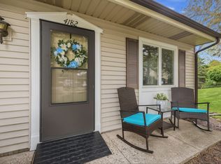 4182 Eastcastle Ct SE, Grand Rapids, MI 49508