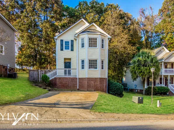 105 Landing Dr, Lexington, SC 29072