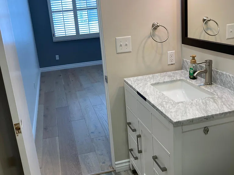 322 N Clybourn Ave — Photo 10