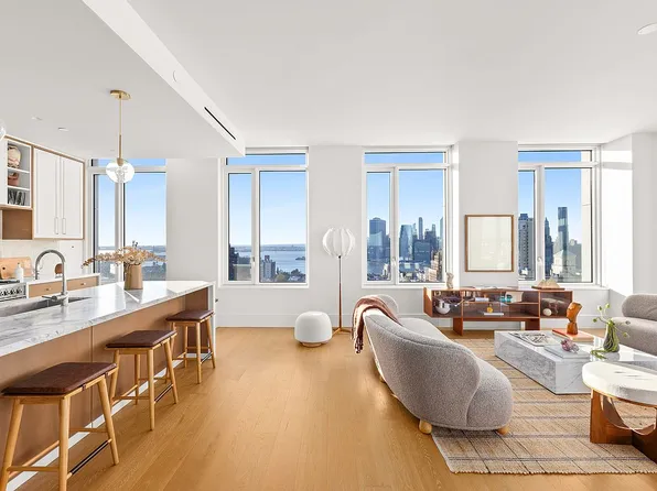 1 Clinton St #19A, Brooklyn, NY 11201