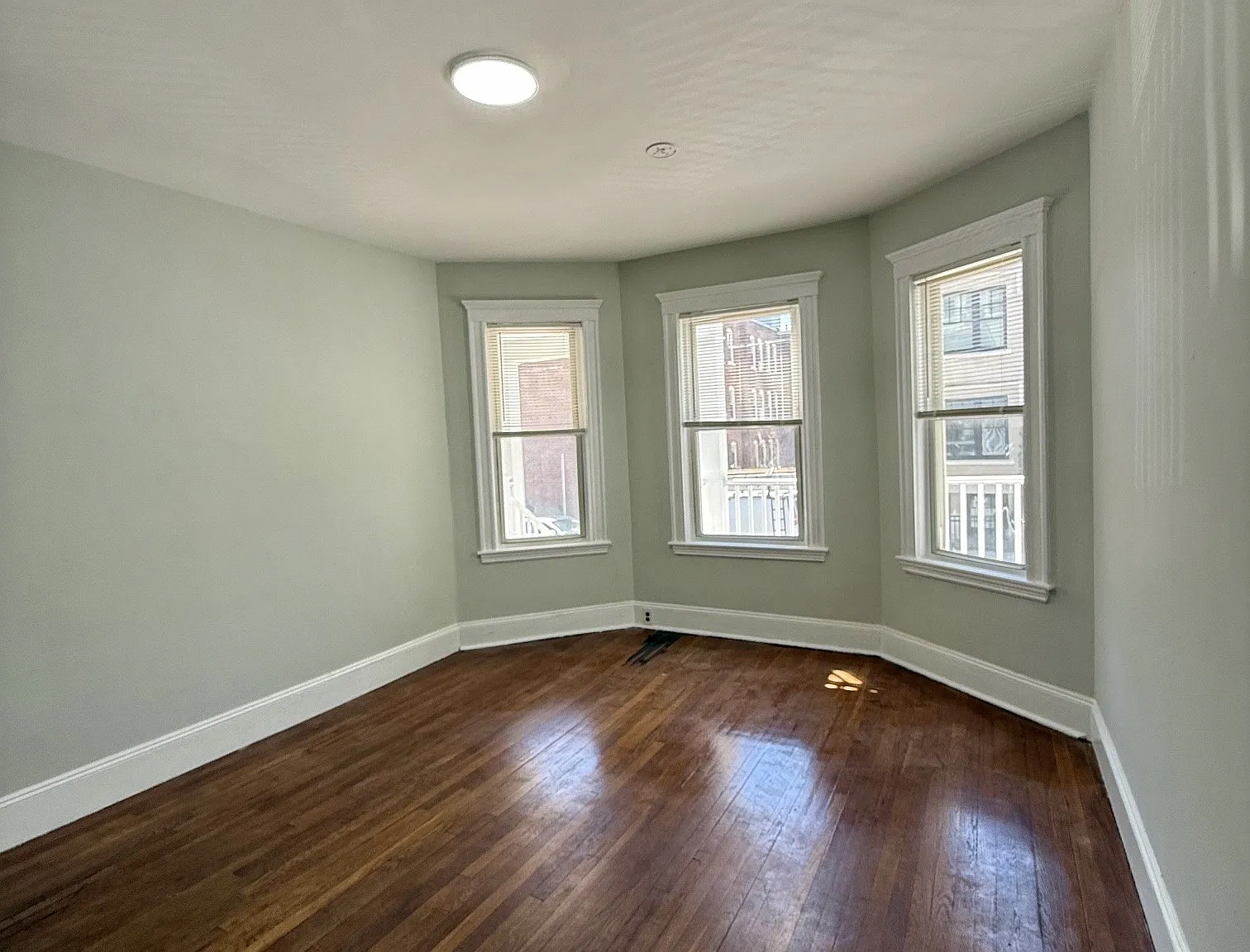 7 Harvard Ter — Photo 4