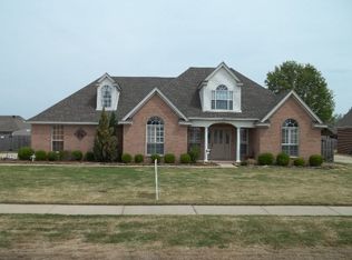 720 L H Polk Dr, Marion, AR 72364