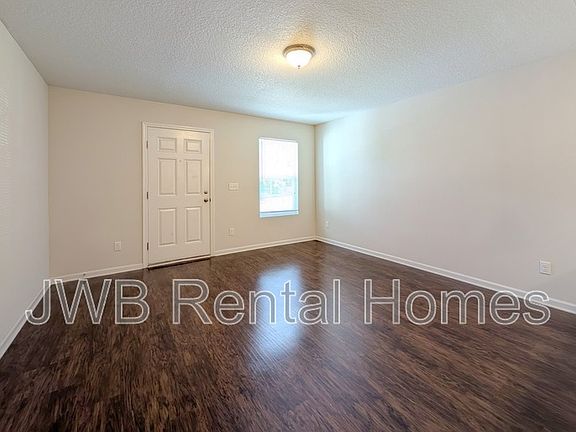 5th image of 8431 McGirts Village Ln