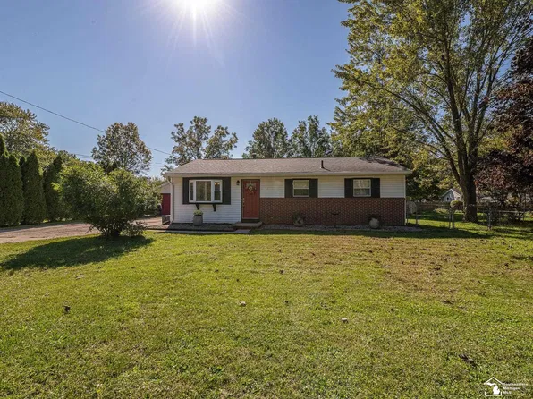 2575 Schafstal Dr, Lambertville, MI 48144