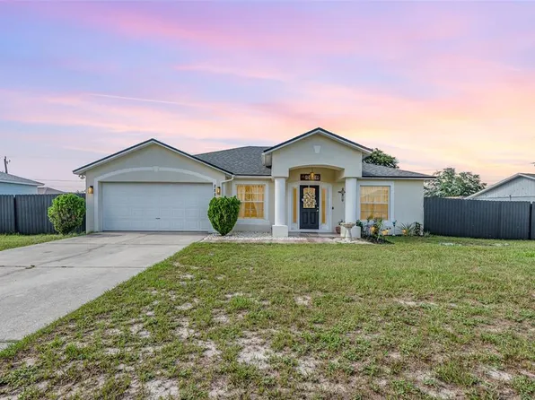 2884 Sweet Springs St, Deltona, FL 32738