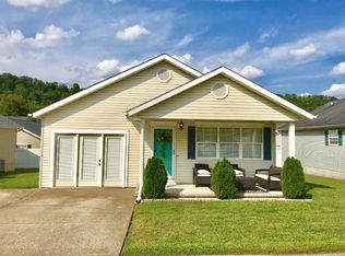 66 Sunwatch Dr, Huntington, WV 25705