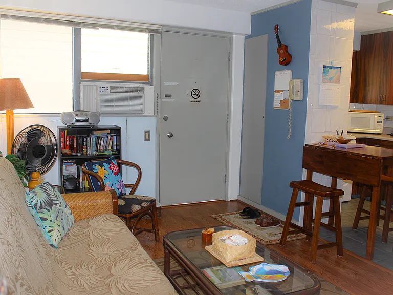 417 Nohonani St #203 — Photo 23