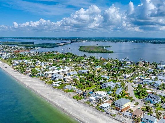 5th image of 1288 Shore View Dr