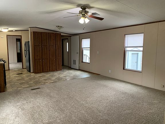 4th image of 1400 E Kay Ave